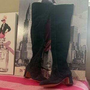 Splendid NIB Suede Over the Knee Boots in navy